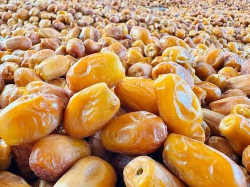 تصویر 1 از خرما زاهدی درجه یک انتخابی مناسب برای پذیرایی و صادرات